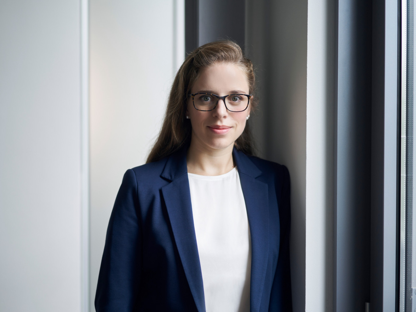 Dr. Lisa Rieth